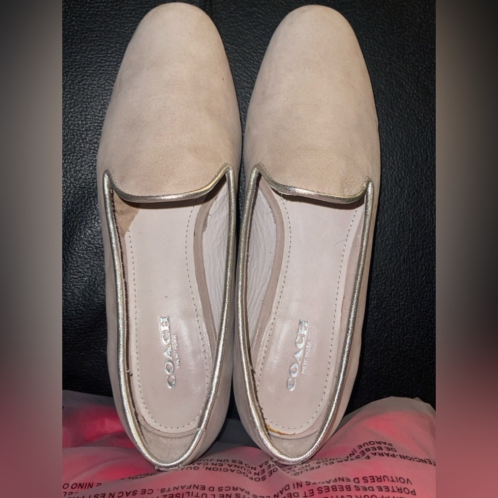 Coach Utopia Women's Cream Suede Loafers with Silver Trim Size 7